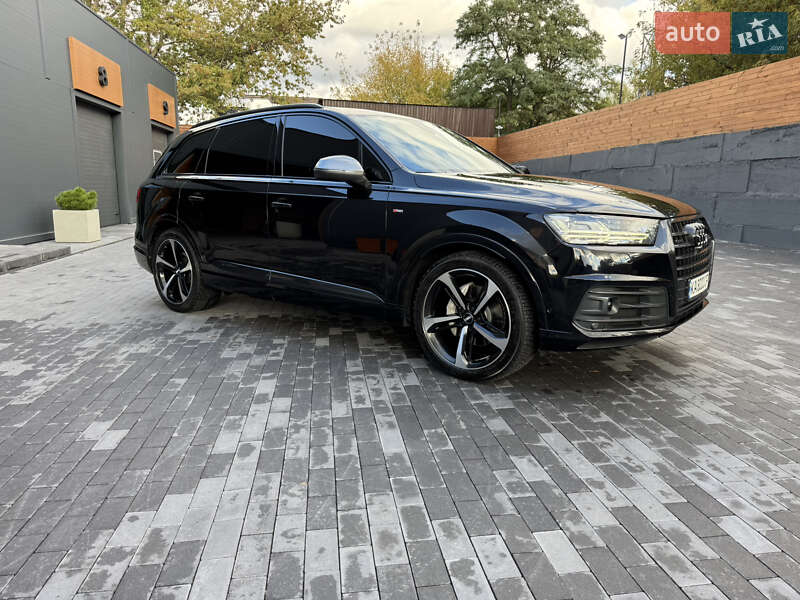 Внедорожник / Кроссовер Audi Q7 2017 в Киеве фото 8 Внедорожник / Кроссовер Audi Q7 2017 в Киеве