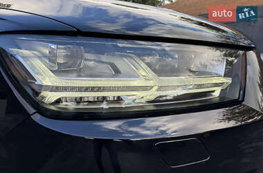 Позашляховик / Кросовер Audi Q7 2017 в 