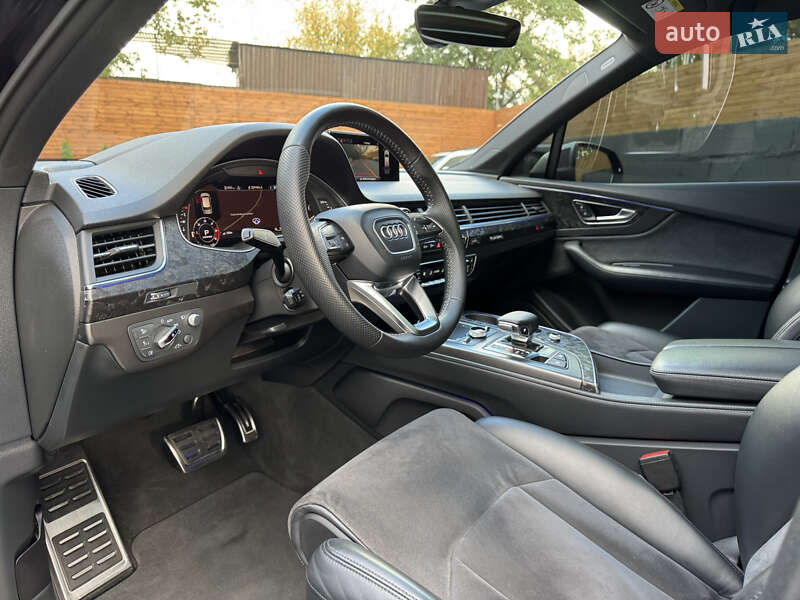 Внедорожник / Кроссовер Audi Q7 2017 в Киеве фото 51 Внедорожник / Кроссовер Audi Q7 2017 в Киеве