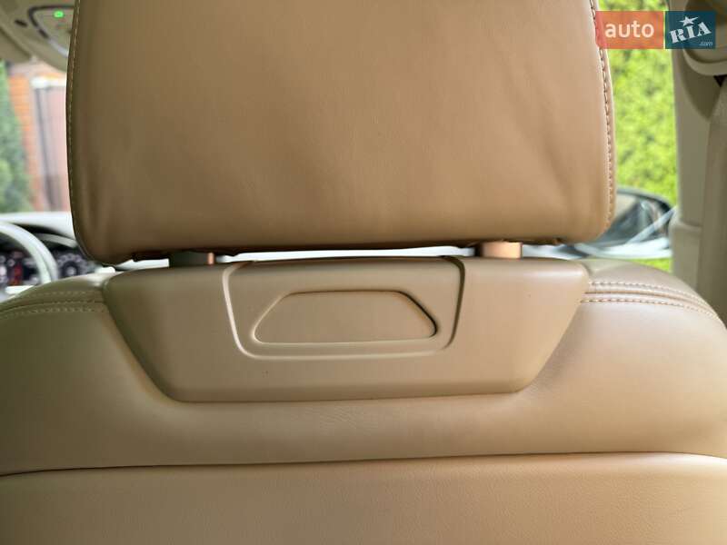 Позашляховик / Кросовер Audi Q7 2017 в Києві