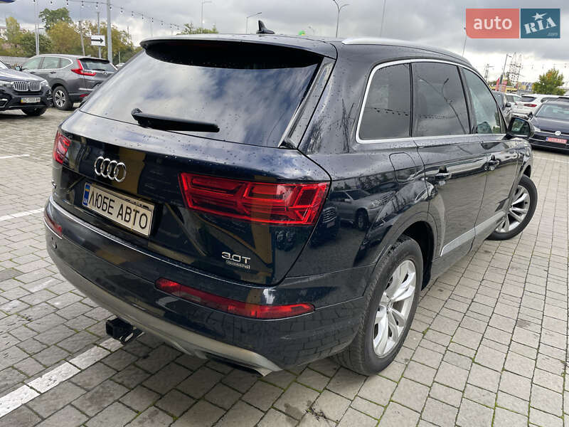 Внедорожник / Кроссовер Audi Q7 2016 в Львове