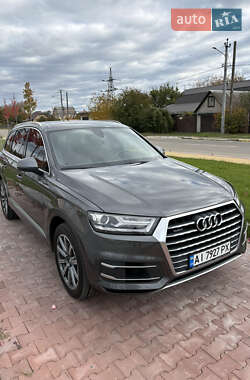 Внедорожник / Кроссовер Audi Q7 2018 в Буче