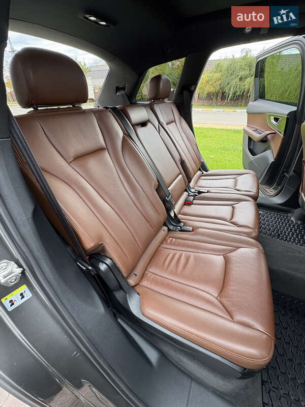Внедорожник / Кроссовер Audi Q7 2018 в Буче