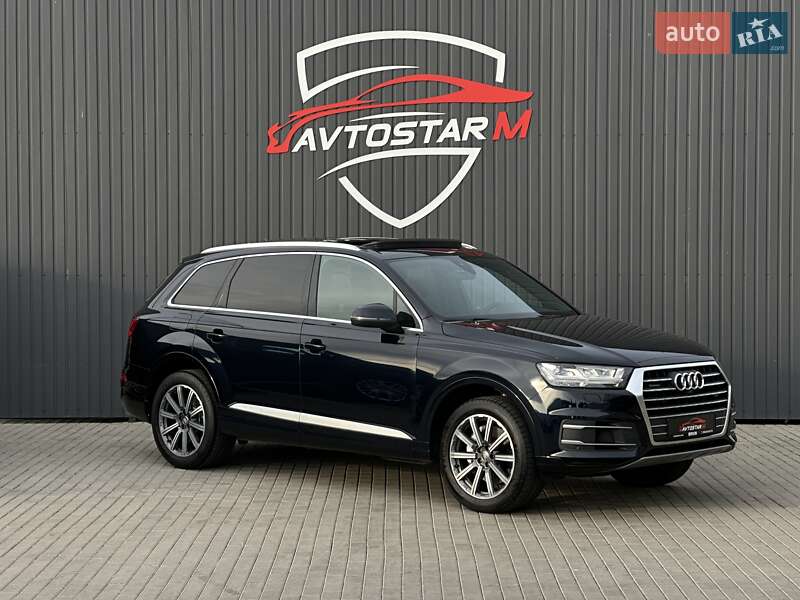 Позашляховик / Кросовер Audi Q7 2017 в Мукачевому