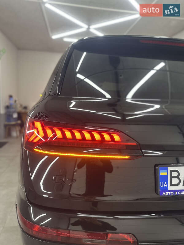Позашляховик / Кросовер Audi Q7 2020 в Кропивницькому фото 14 Позашляховик / Кросовер Audi Q7 2020 в Кропивницькому