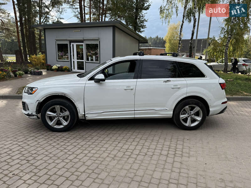 Внедорожник / Кроссовер Audi Q7 2020 в Львове