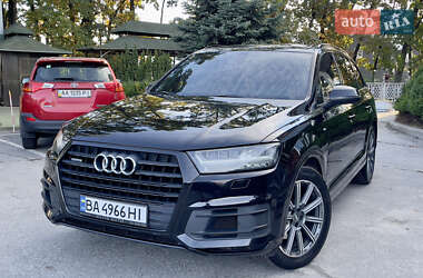 Внедорожник / Кроссовер Audi Q7 2016 в Киеве