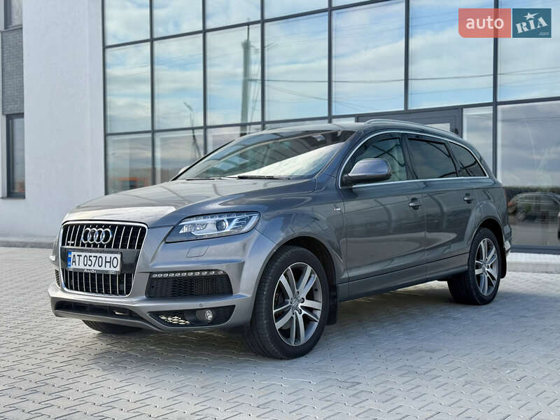 Внедорожник / Кроссовер Audi Q7 2010 в Хусте