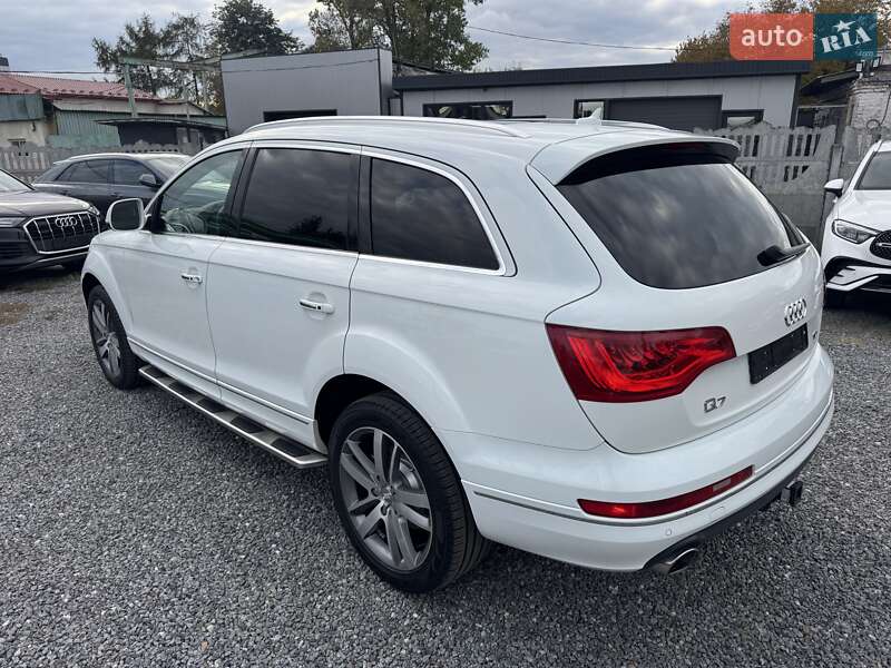 Внедорожник / Кроссовер Audi Q7 2013 в Тернополе