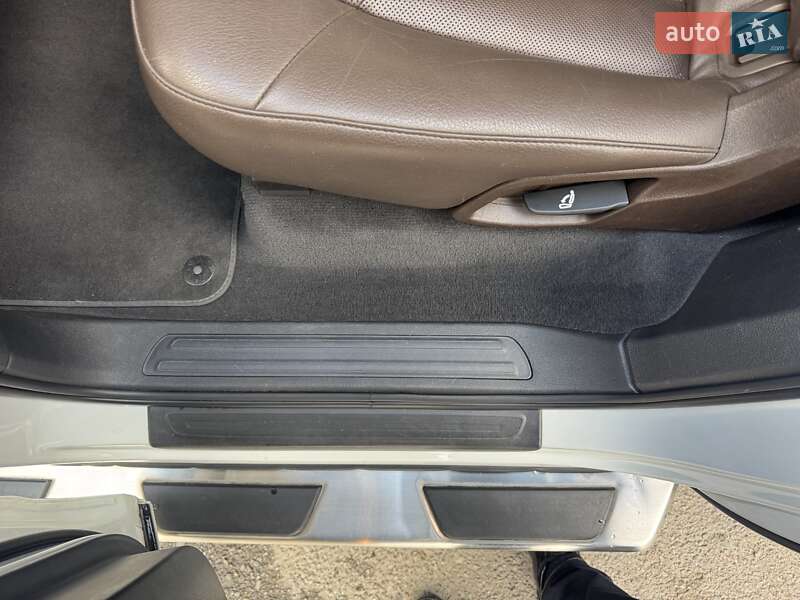 Внедорожник / Кроссовер Audi Q7 2013 в Тернополе