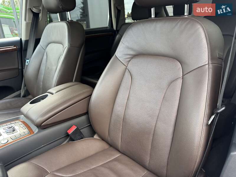 Внедорожник / Кроссовер Audi Q7 2013 в Тернополе