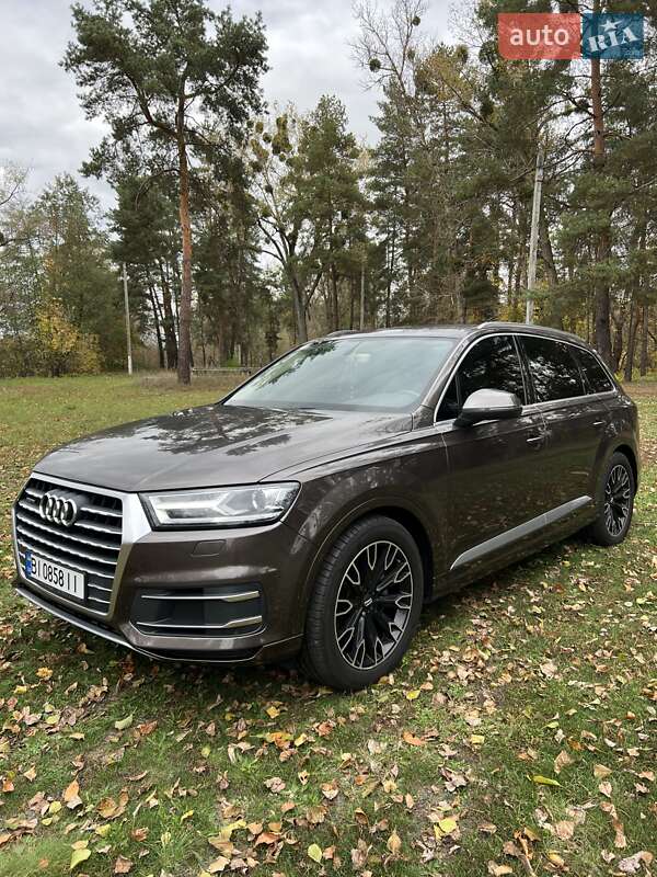 Audi Q7 2015