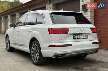 Внедорожник / Кроссовер Audi Q7 2018 в 
