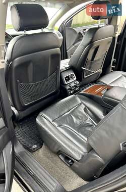Позашляховик / Кросовер Audi Q7 2006 в 