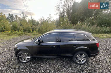 Позашляховик / Кросовер Audi Q7 2014 в 