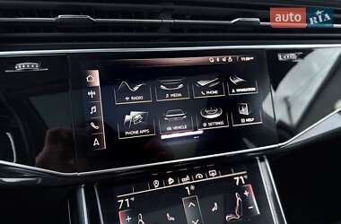 Позашляховик / Кросовер Audi Q7 2020 в  фото 58 Позашляховик / Кросовер Audi Q7 2020 в