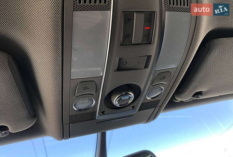 Внедорожник / Кроссовер Audi Q7 2015 в Киеве