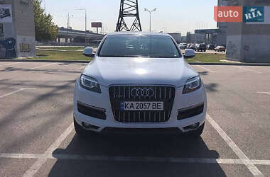 Внедорожник / Кроссовер Audi Q7 2015 в Киеве