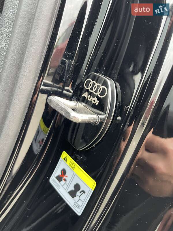 Внедорожник / Кроссовер Audi Q7 2017 в Киеве фото 25 Внедорожник / Кроссовер Audi Q7 2017 в Киеве