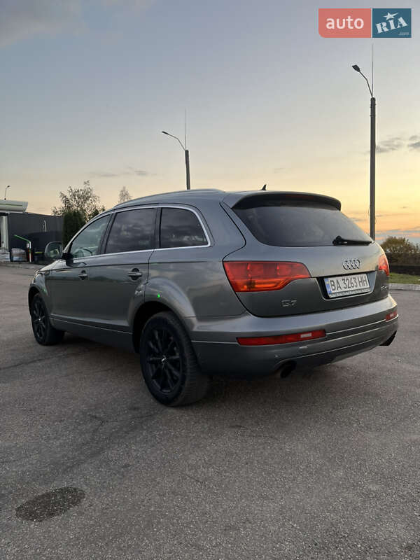 Позашляховик / Кросовер Audi Q7 2007 в Малій Висці фото 4 Позашляховик / Кросовер Audi Q7 2007 в Малій Висці