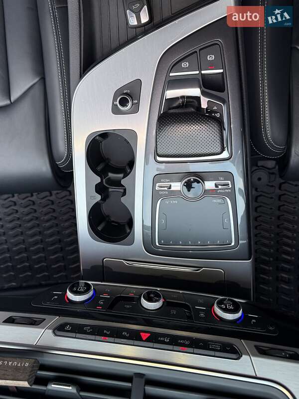 Внедорожник / Кроссовер Audi Q7 2016 в Калуше фото 43 Внедорожник / Кроссовер Audi Q7 2016 в Калуше