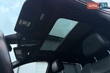Внедорожник / Кроссовер Audi Q7 2016 в 