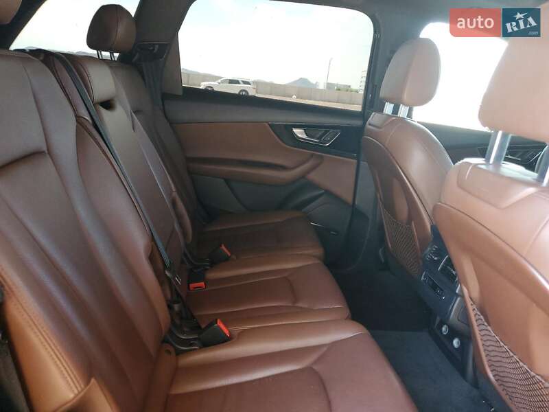 Позашляховик / Кросовер Audi Q7 2018 в Києві