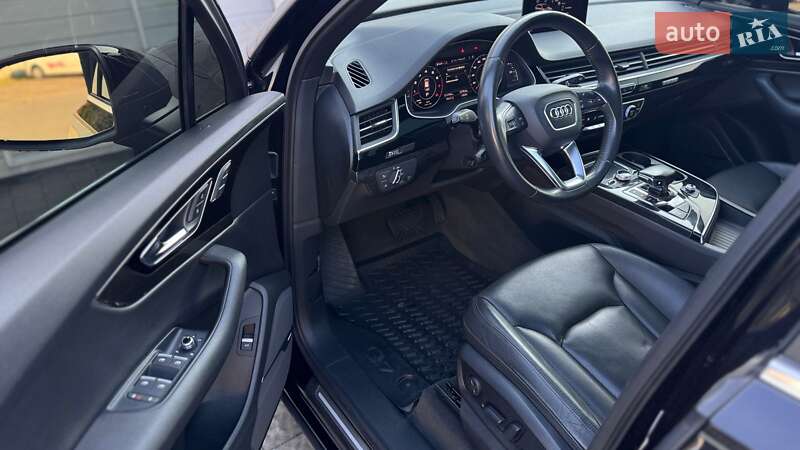Внедорожник / Кроссовер Audi Q7 2017 в Львове фото 10 Внедорожник / Кроссовер Audi Q7 2017 в Львове