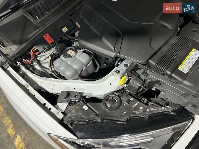 Внедорожник / Кроссовер Audi Q7 2020 в Киеве