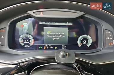 Позашляховик / Кросовер Audi Q7 2020 в 