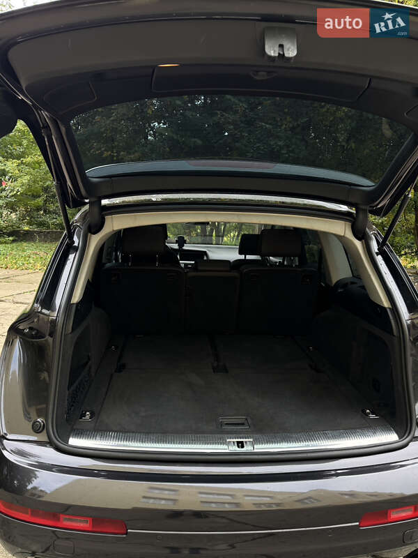 Внедорожник / Кроссовер Audi Q7 2006 в Луцке