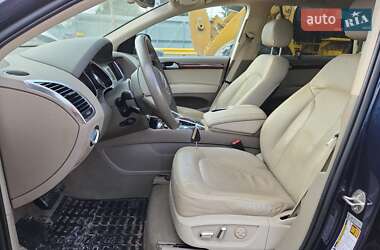 Позашляховик / Кросовер Audi Q7 2014 в 
