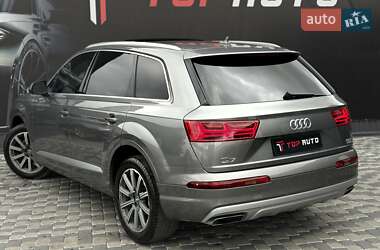 Позашляховик / Кросовер Audi Q7 2017 в  фото 21 Позашляховик / Кросовер Audi Q7 2017 в