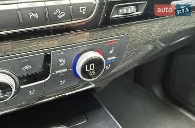 Позашляховик / Кросовер Audi Q7 2017 в  фото 53 Позашляховик / Кросовер Audi Q7 2017 в