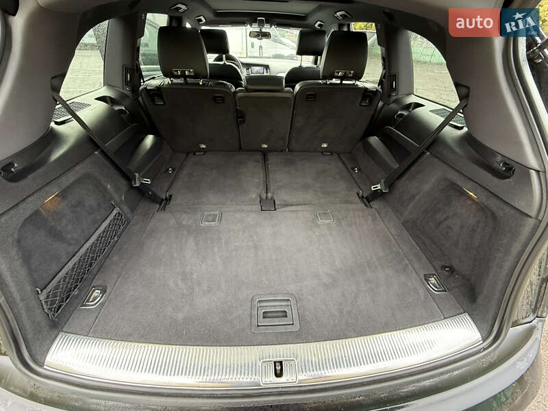 Позашляховик / Кросовер Audi Q7 2014 в Дубні