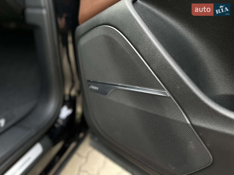 Позашляховик / Кросовер Audi Q7 2018 в Львові