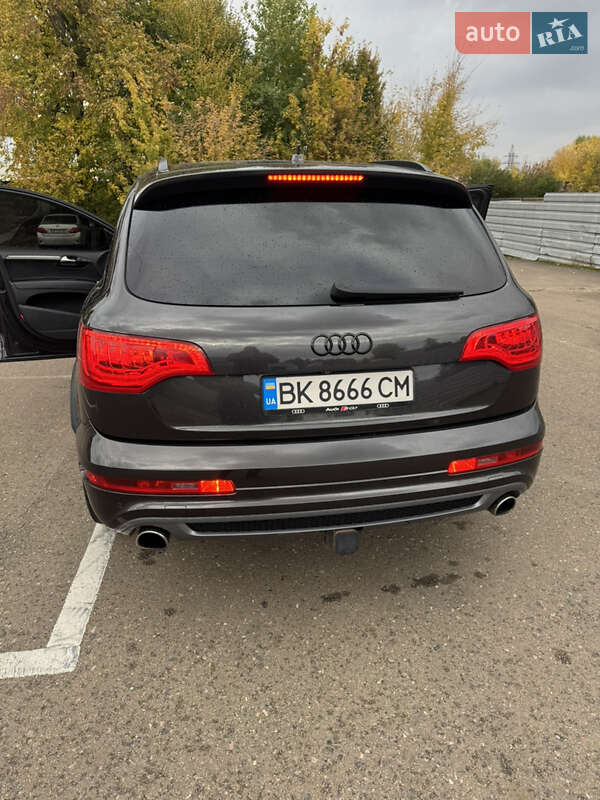 Внедорожник / Кроссовер Audi Q7 2015 в Ровно фото 28 Внедорожник / Кроссовер Audi Q7 2015 в Ровно