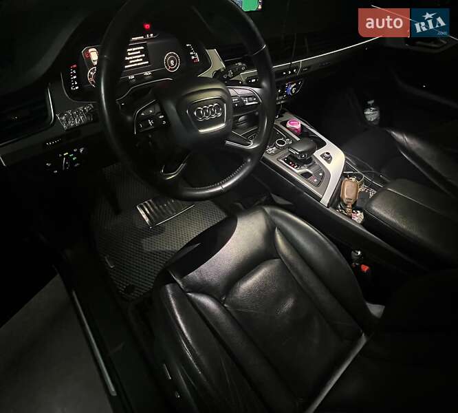 Внедорожник / Кроссовер Audi Q7 2016 в Киеве фото 28 Внедорожник / Кроссовер Audi Q7 2016 в Киеве
