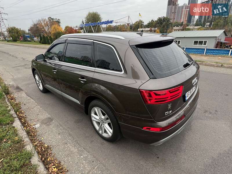 Внедорожник / Кроссовер Audi Q7 2016 в Киеве фото 3 Внедорожник / Кроссовер Audi Q7 2016 в Киеве
