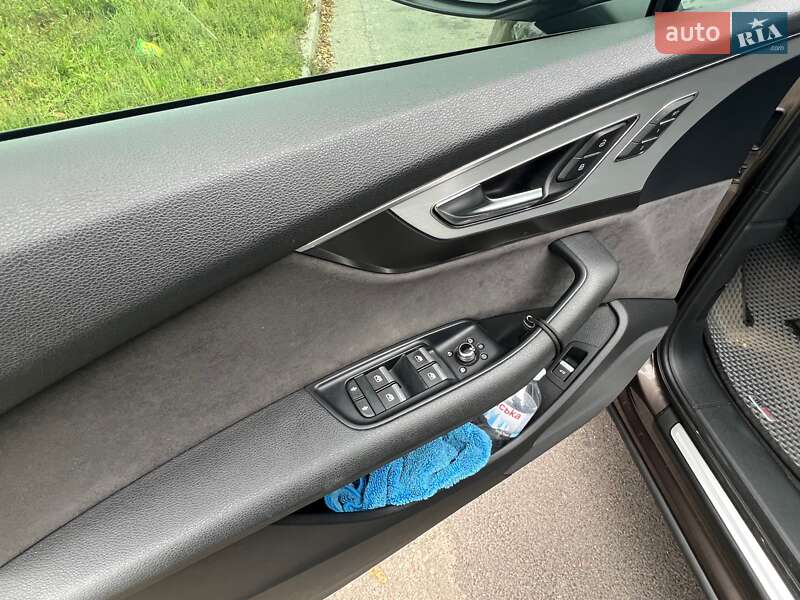 Внедорожник / Кроссовер Audi Q7 2016 в Киеве фото 16 Внедорожник / Кроссовер Audi Q7 2016 в Киеве