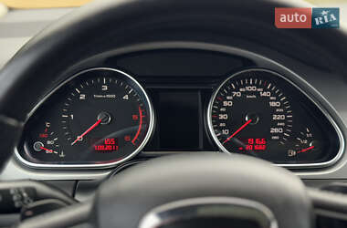Позашляховик / Кросовер Audi Q7 2011 в 