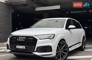 Внедорожник / Кроссовер Audi Q7 2019 в Киеве