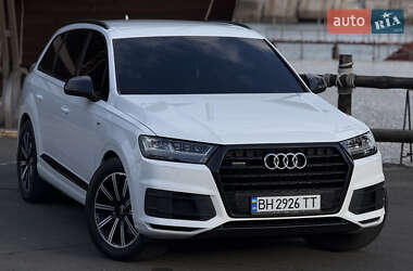 Внедорожник / Кроссовер Audi Q7 2017 в Одессе