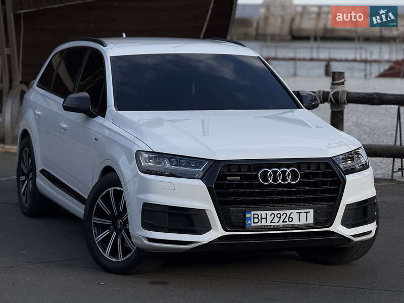 Audi Q7 2017