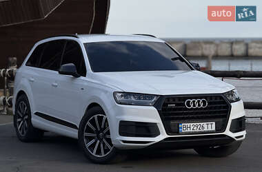 Внедорожник / Кроссовер Audi Q7 2017 в Одессе Внедорожник / Кроссовер Audi Q7 2017 в Одессе