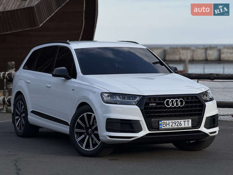 Позашляховик / Кросовер Audi Q7 2017 в Одесі фото 12 Позашляховик / Кросовер Audi Q7 2017 в Одесі