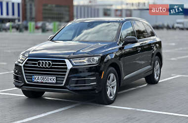 Позашляховик / Кросовер Audi Q7 2017 в  фото 2 Позашляховик / Кросовер Audi Q7 2017 в