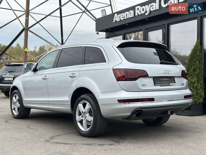 Позашляховик / Кросовер Audi Q7 2015 в Харкові