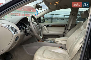 Позашляховик / Кросовер Audi Q7 2007 в 
