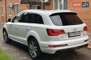 Позашляховик / Кросовер Audi Q7 2014 в 